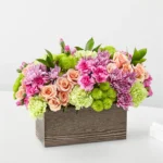 Elegant Minimal Flower Bouquet with Timeless Charm - Image 3